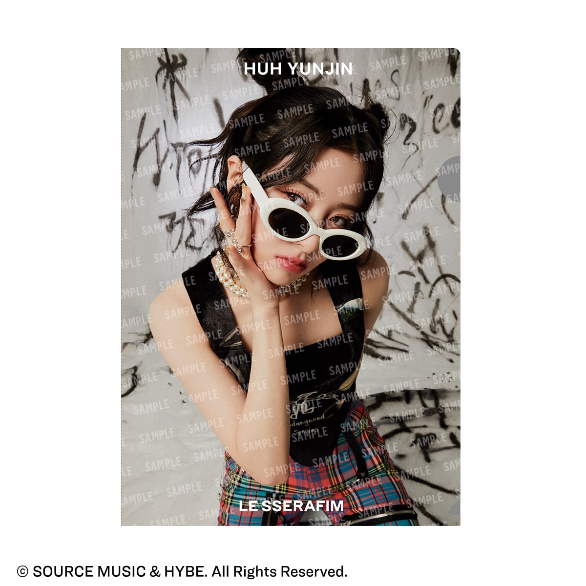 フラットガシャポン】LE SSERAFIM クリアファイルコレクション