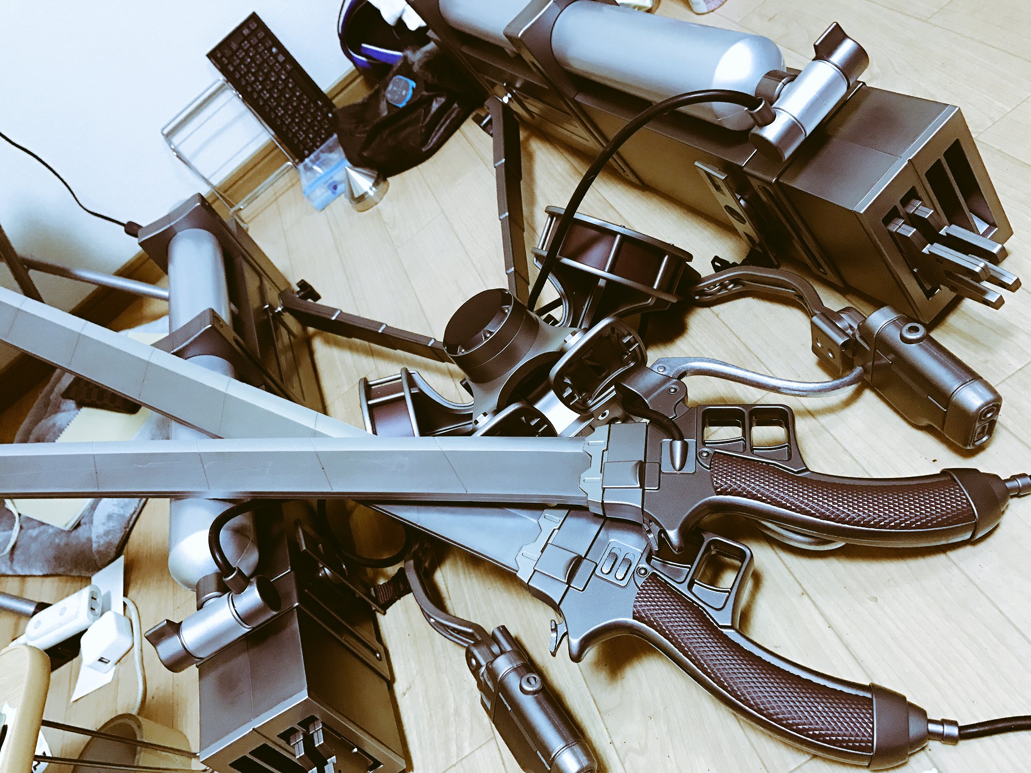 進撃の巨人 ユニバーサルスタジオジャパン 立体機動装置 USJ 1/1 進撃