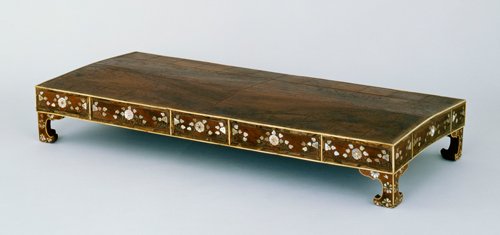 中国美術 紫檀 刻 枝果実 蝸牛 手付 器 39cm 希少(K-A237) 中国美術 紫檀