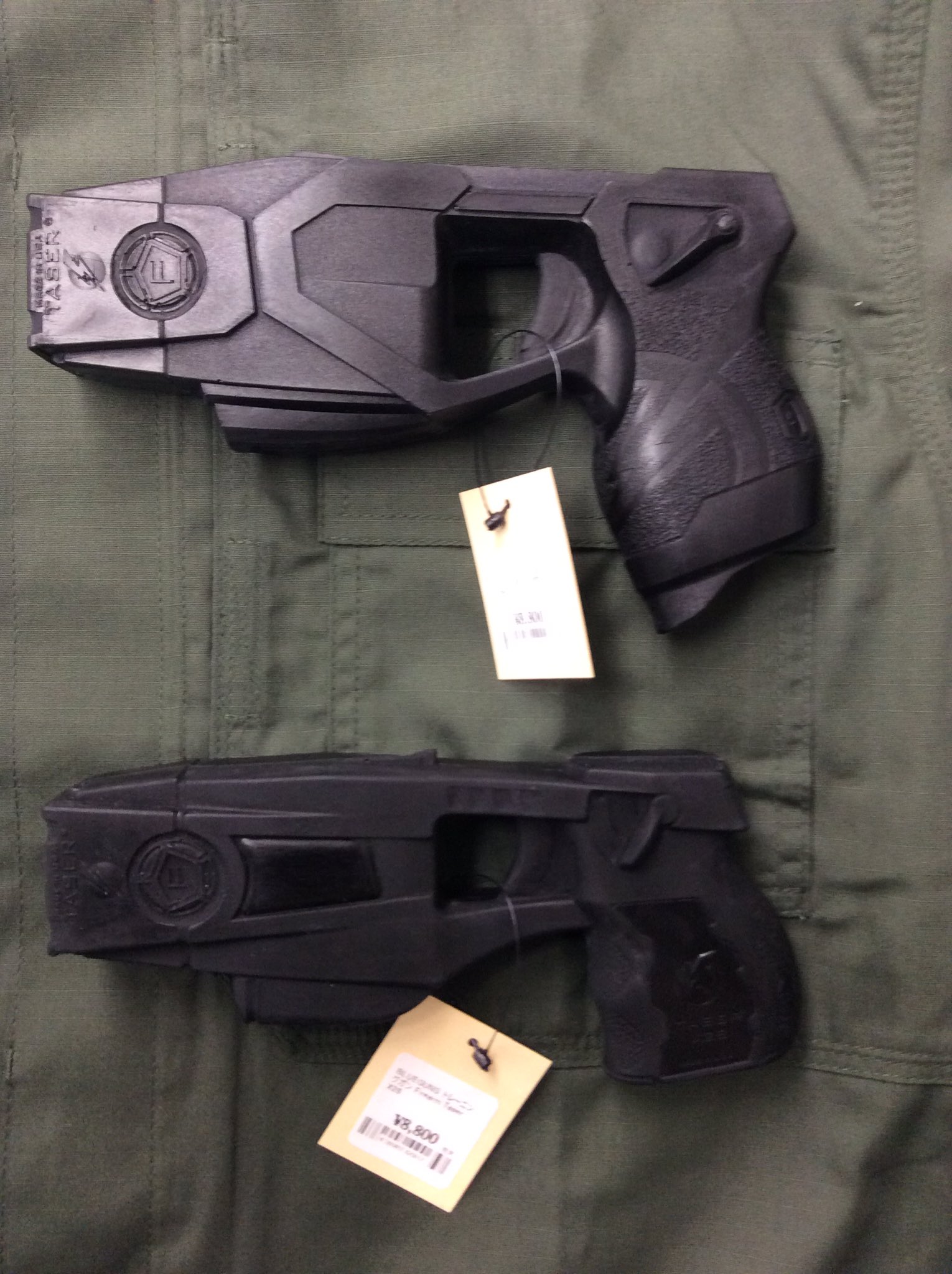 テーザーガン（レプリカ） テーザー銃 AXON Taser X2（レプリカ） X26