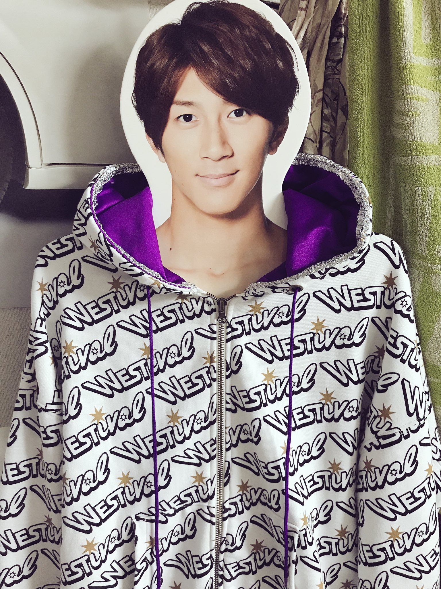 WEST ジャニーズWEST パーカー 藤井流星