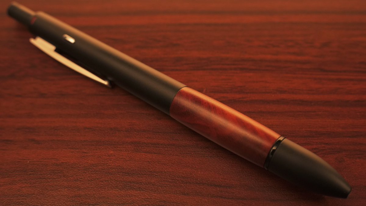 LAMY 4penのブライヤーじゃない方の木のグリップも注文してみました