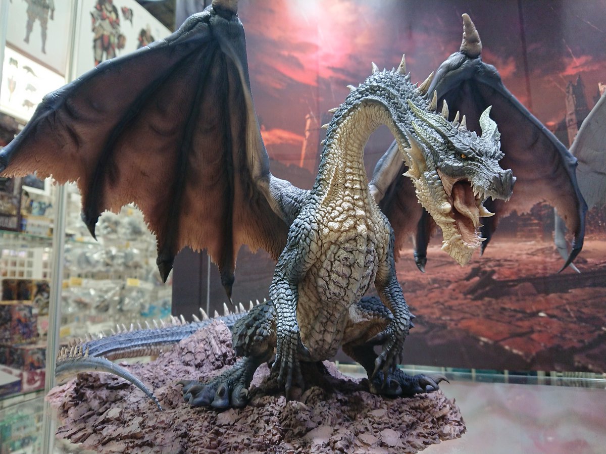 クリエイターズモデルミラボレアス