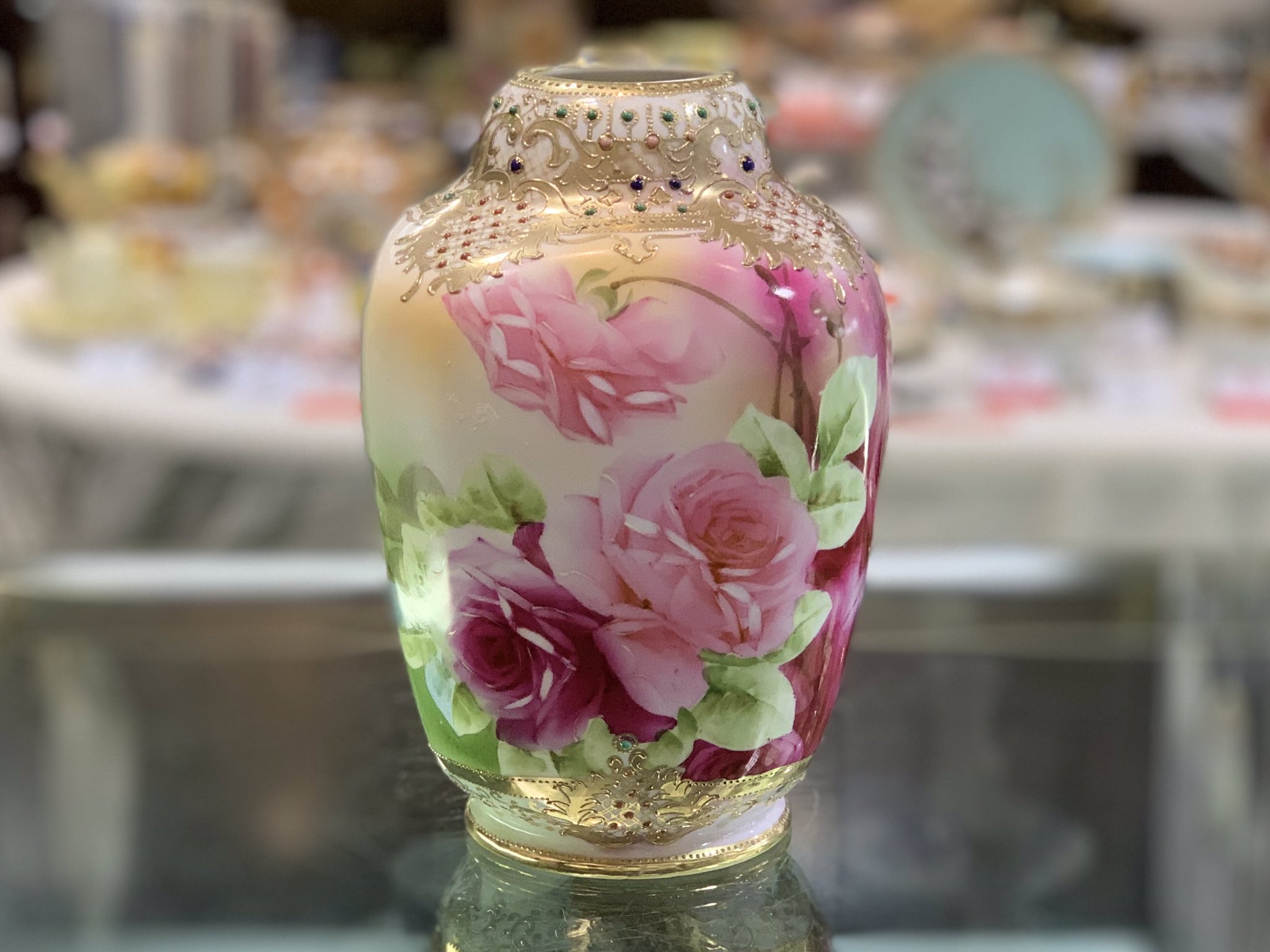 オールドノリタケ 金彩 メイプルリーフ エナメルビジューの美しい花瓶