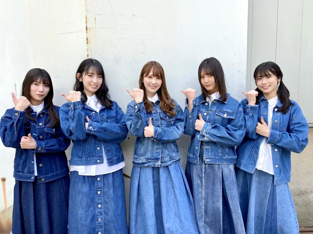 日向坂46 直筆サイン 加藤史帆 金村美玖 河田陽菜 小坂菜緒 丹生明里