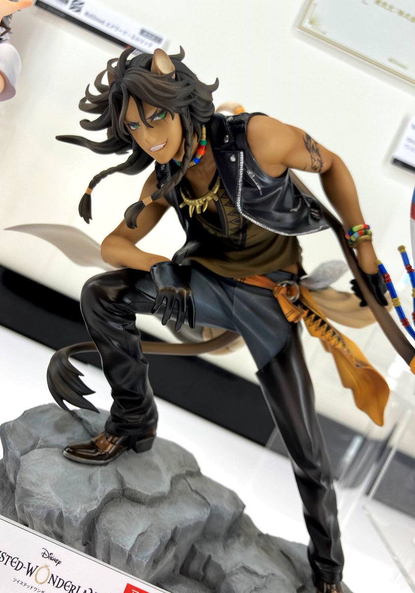 特典付き］ツイステレオナ・キングスカラー 1/8スケールフィギュア