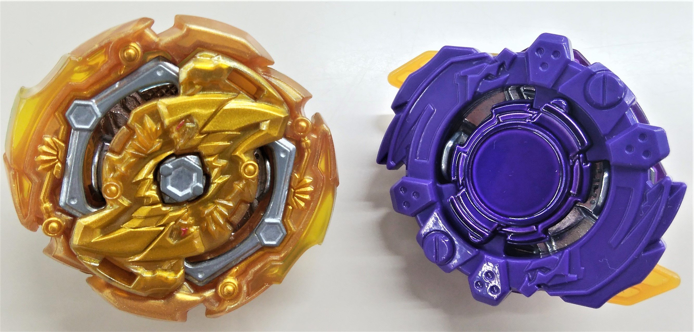 ジャッジメントジョーカー ゴールドターボ ver. ベイブレードバースト