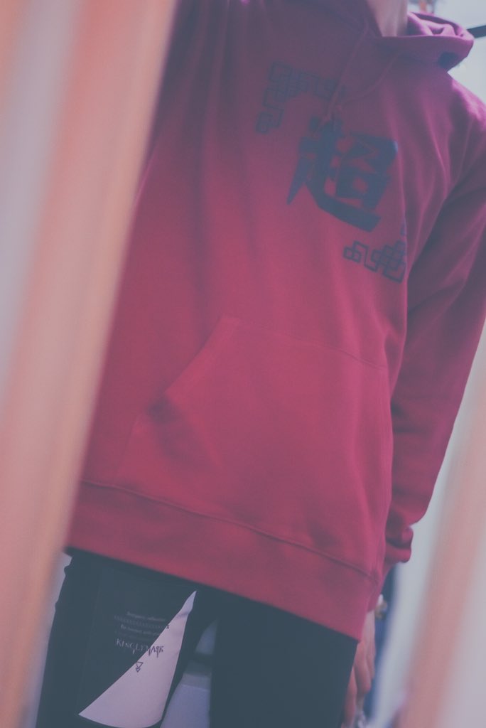 ついにパーカーが届きました。 似合ってますか？ 身長 : 173cm 色