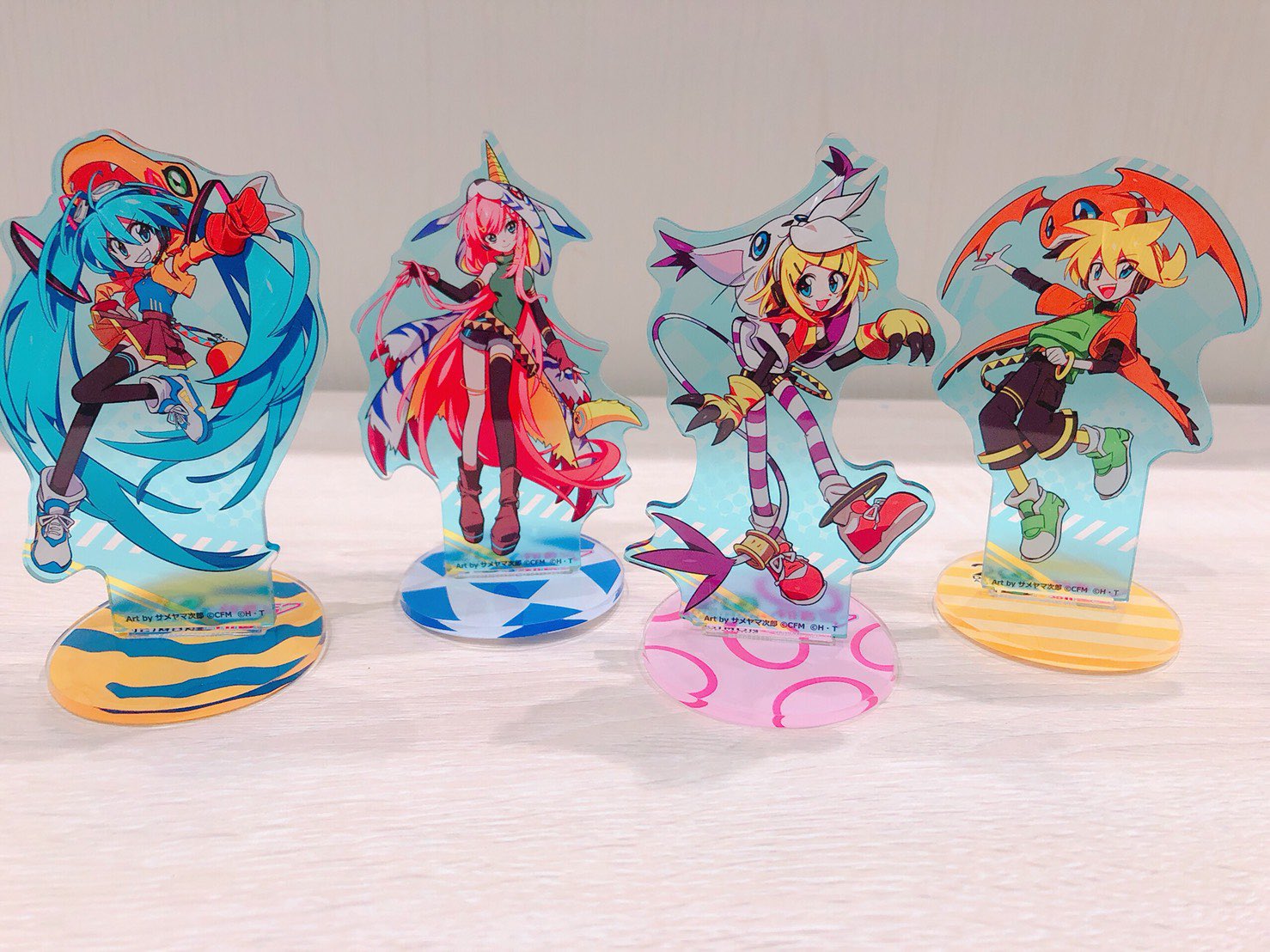 初音ミク デジモン アクリルスタンド 初音ミク デジモン アクリル