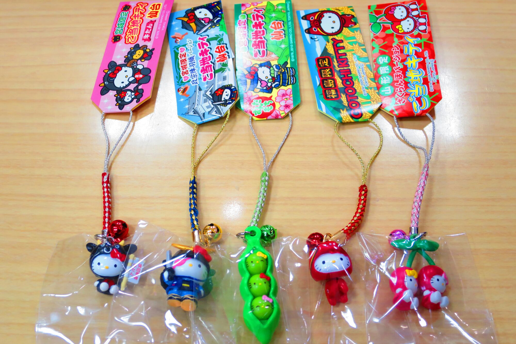 ご当地キティ まとめ売り 200個以上 ※おまけ付き 未開封】ご当地キティ