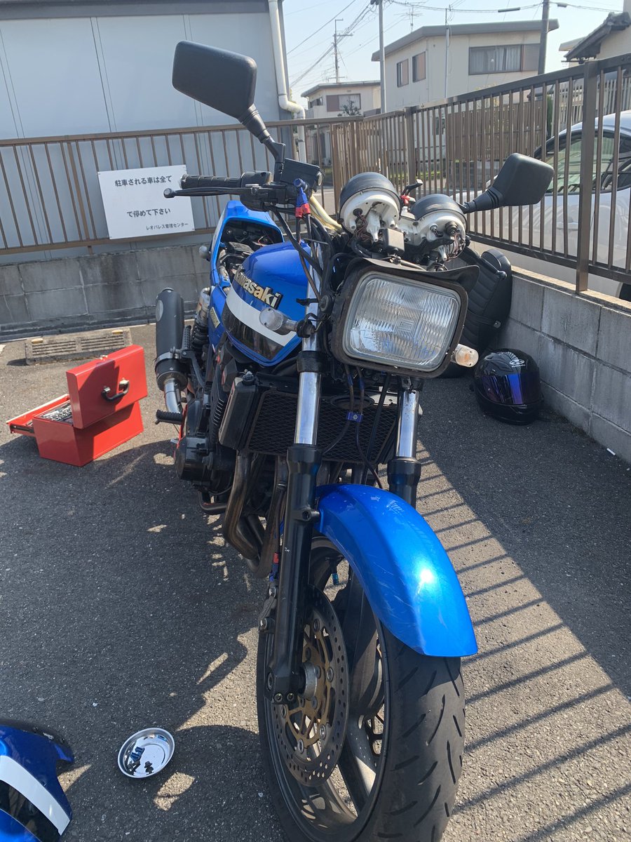 ZRX400☆角目仕様☆ヘッドライト☆ステー☆