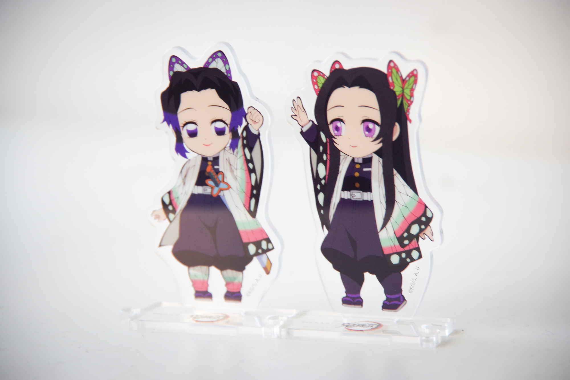 胡蝶カナエ 鬼滅の刃 キャラクター絵巻カフェ 第六期 くじ引き44mm缶バッジ