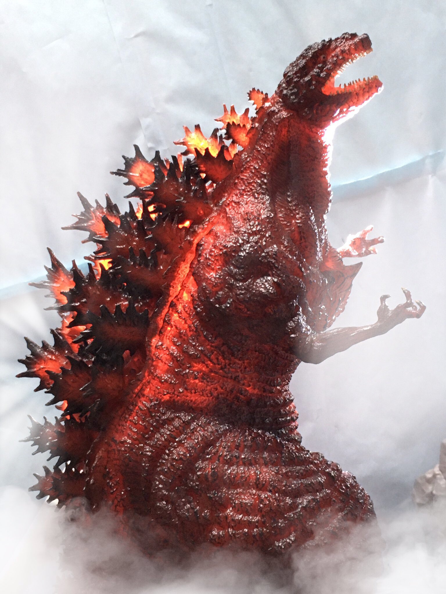 東宝30cmシリーズ 日比谷ゴジラスクエア コレクション ゴジラ像 公式