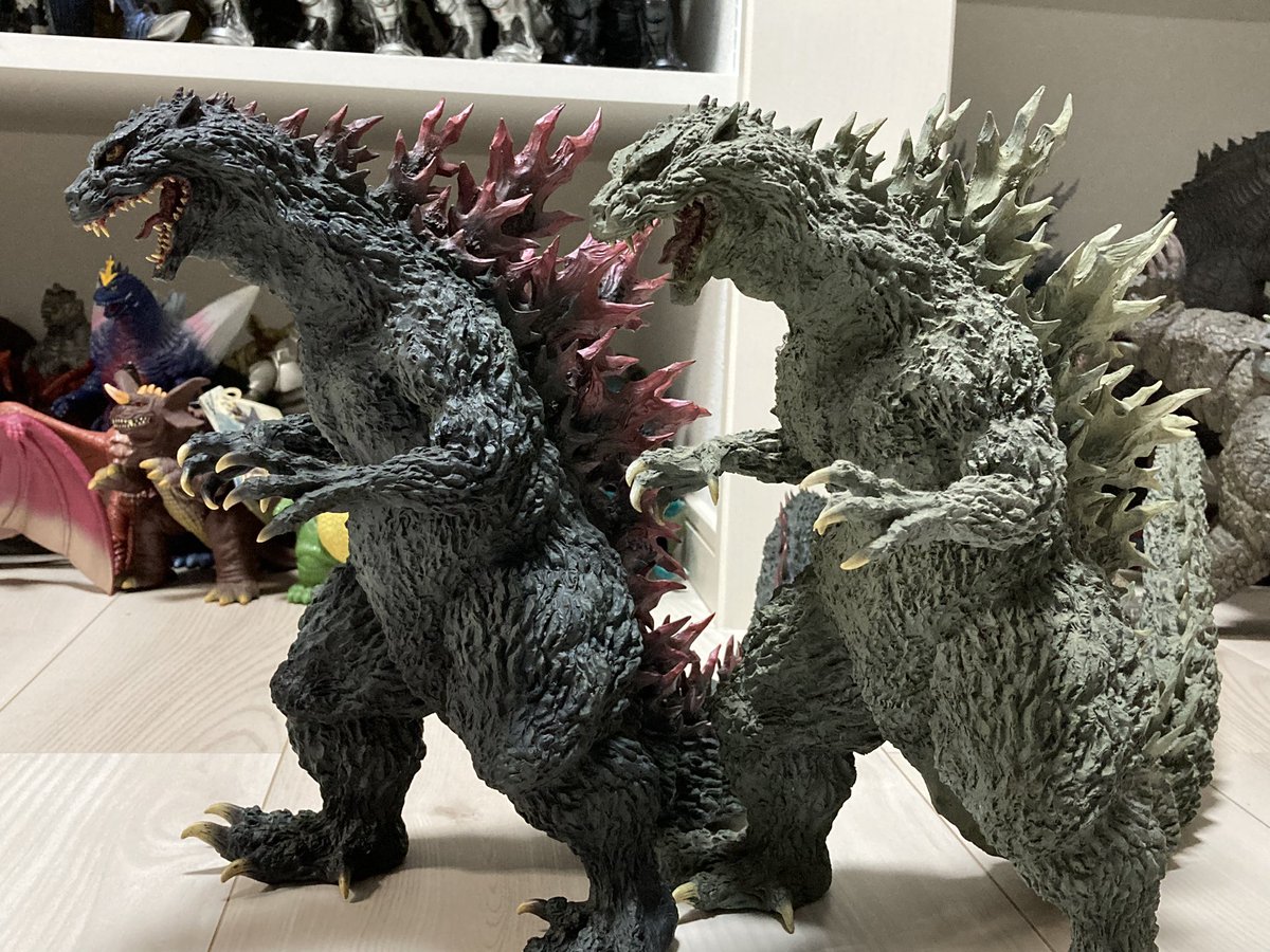 リアルマスターコレクション ゴジラ2000 ミレニアムひな形レプリカ