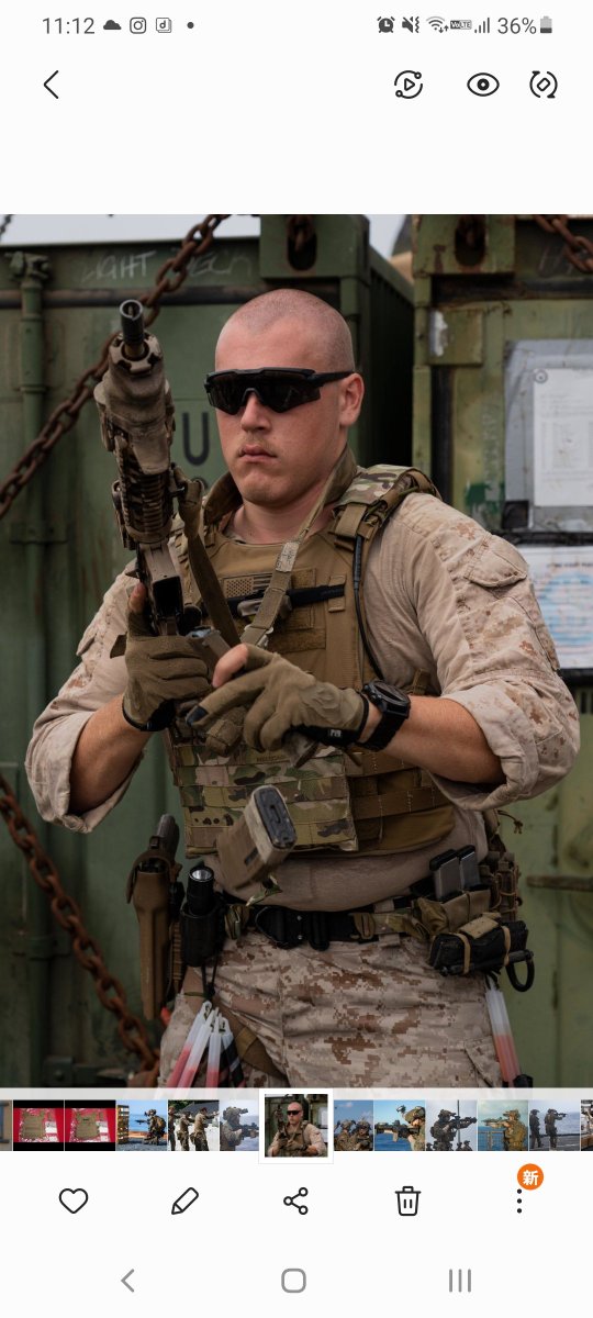 実物 The Slickster EUDベース、トレーニングプレート付 実物 The