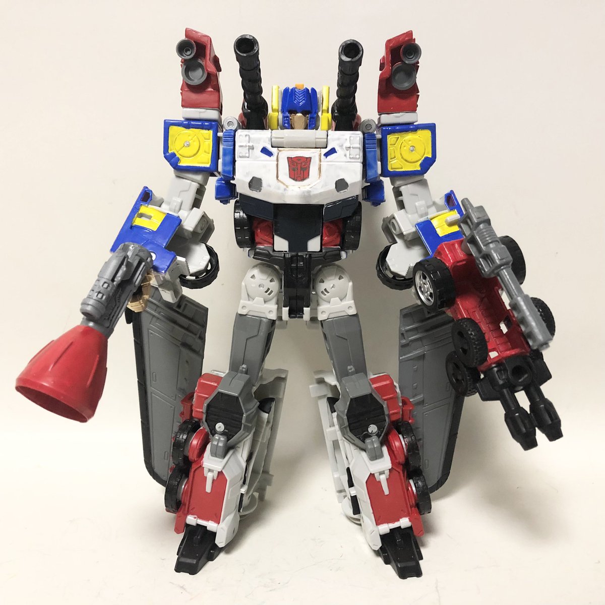 トランスフォーマー マイクロン伝説 マグナジェットコンボイ セール中