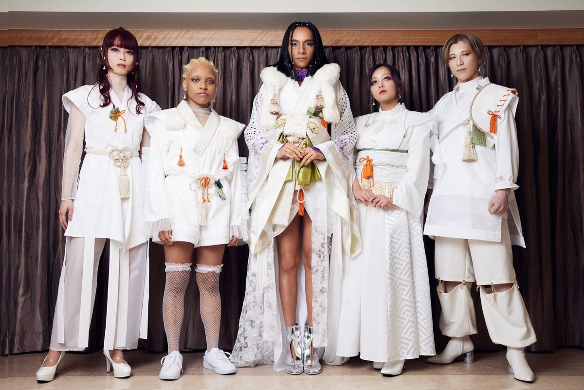 女王蜂 アヴちゃん (@qb_avu) / Posts / X 女王蜂 qb ORIGINAL 犬姫