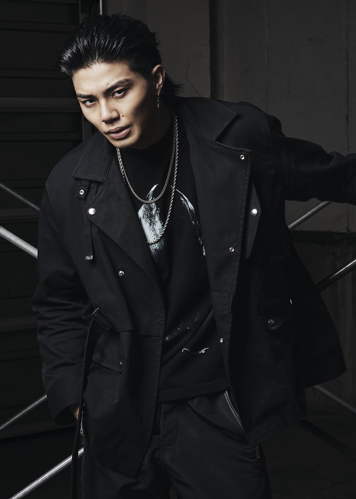 THERAMPAGE 武知海青 HIGH & LOW フリスビー ランページ THERAMPAGE