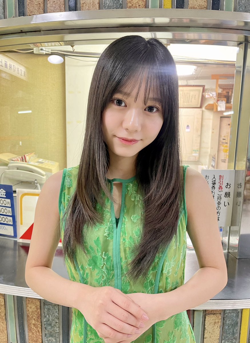 アップトゥボーイvol.359」セブンネット限定「仲村悠菜表紙ver.」が1月