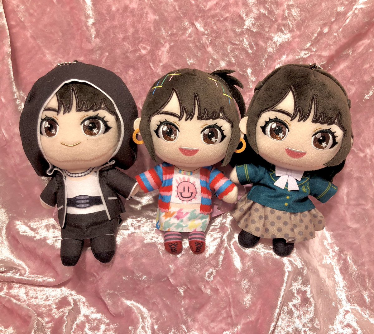 景品情報】 水樹奈々 アクリルキーホルダー、ぬいぷりけおすわり