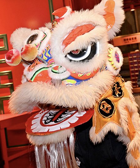 伝統的な獅子舞面 伝統的な木製の面 獅子舞 寄木獅子頭」造りから