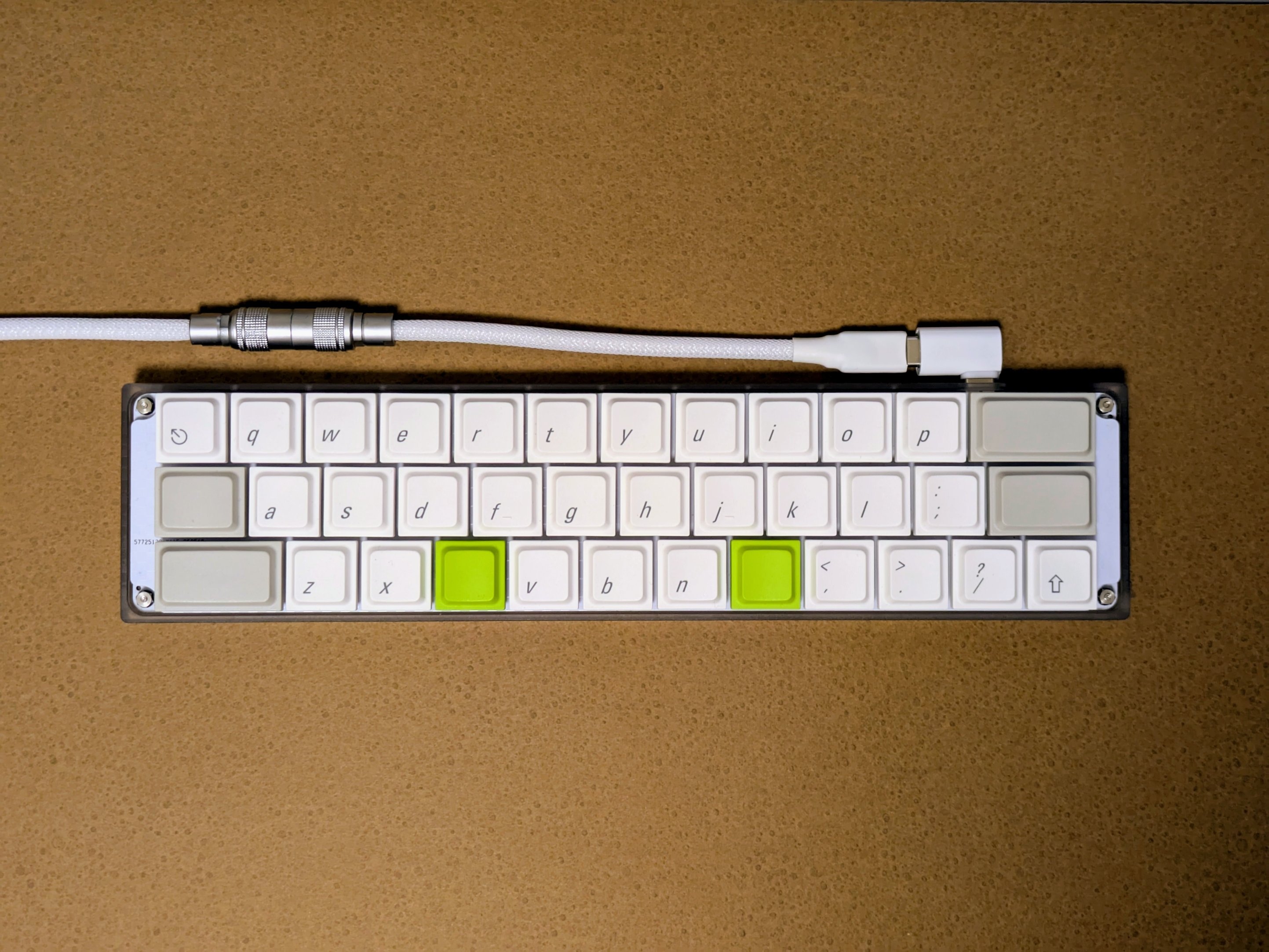 Jezail Funder Cornix キーボード Cornix LP 無線分割キーボード