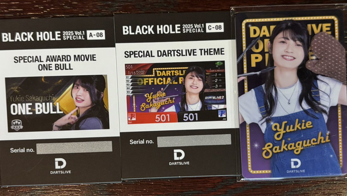 日本ダーツ祭りBLACK HOLEくじ B賞 ダーツライブカード 三浦歌織選手