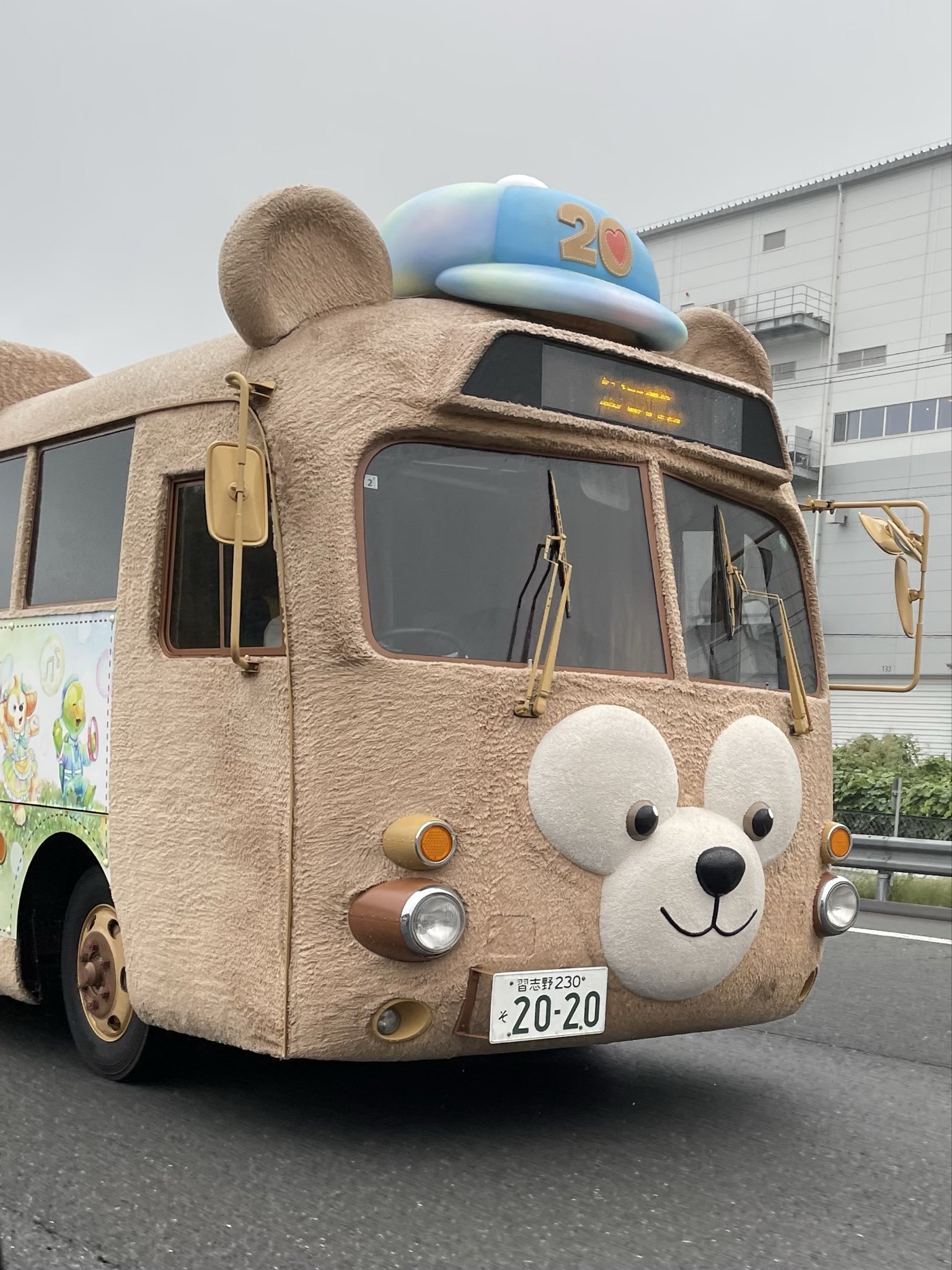 ディズニーシー TDS パピネスカラフル 30台セット ダッフィーバス 小車