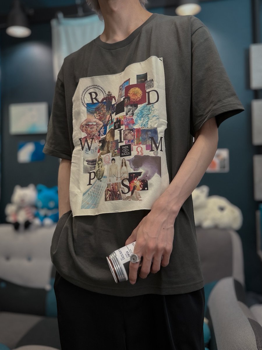 RADWIMPS 特別展 コラージュ Tシャツ Lサイズ RADWIMPSの20周年Tシャツ