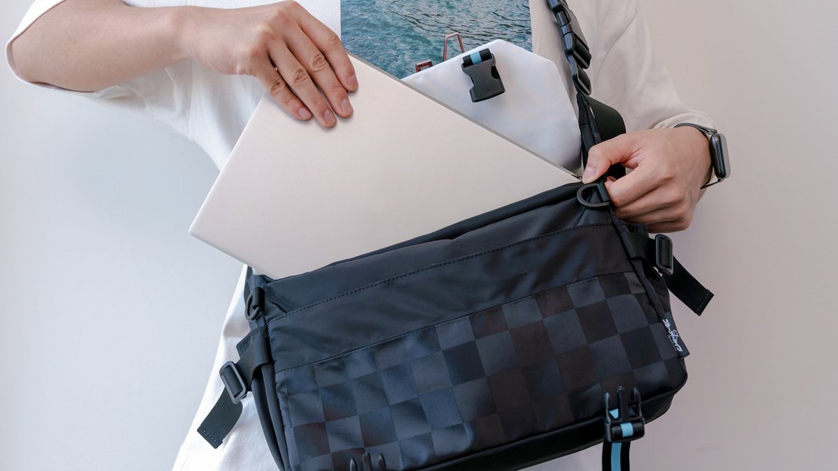 Yostar OFFICIAL SHOP ONLINE】 「ショルダーバッグ（ゲーム開発部