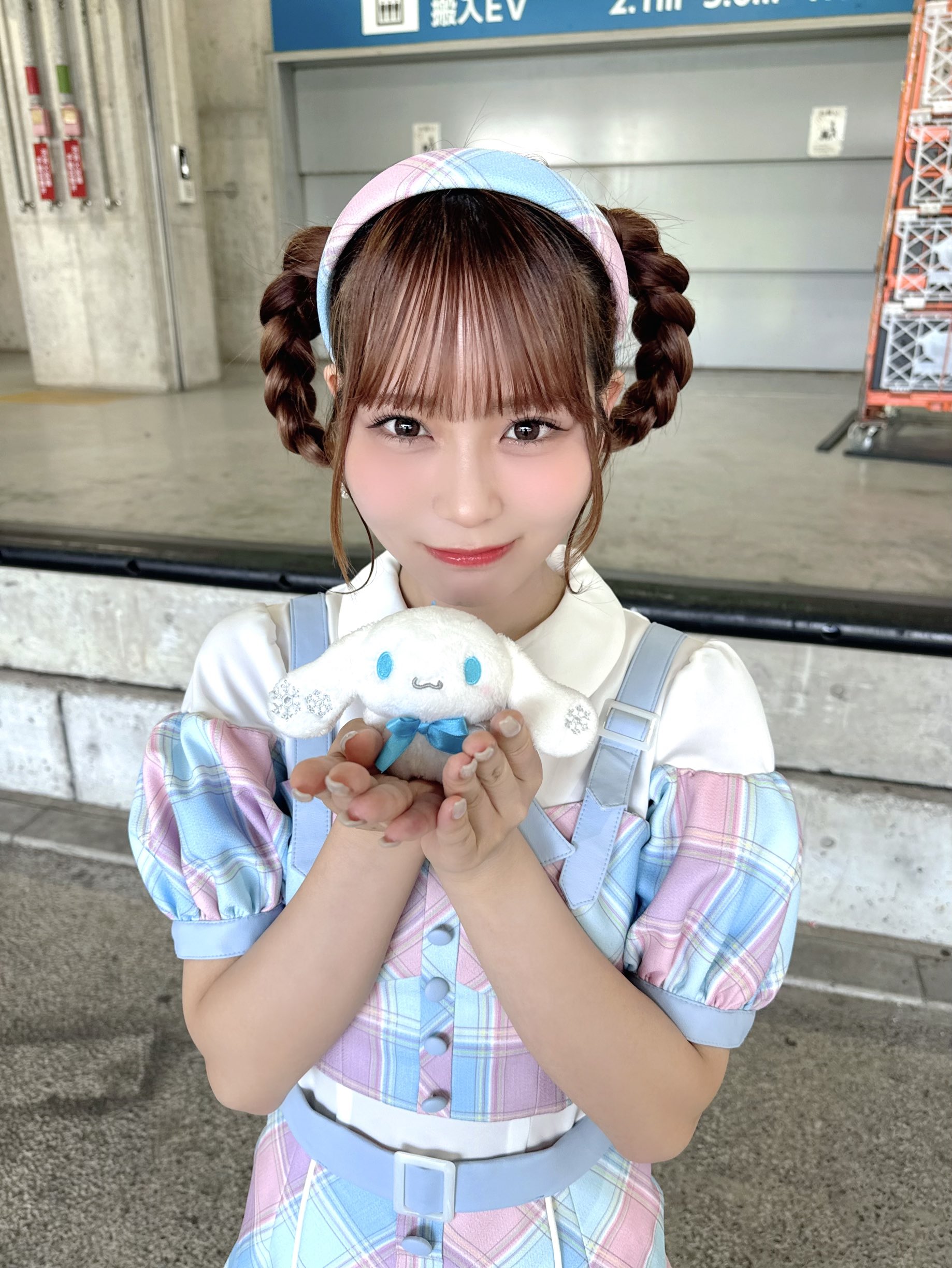 イコラブ 大場花菜 シナモロールコラボ 2022 シナモン 直筆 ヒキ 生写真