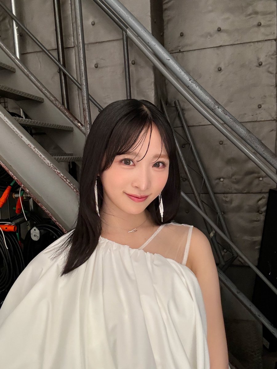 ユキボン様)小栗有以 AKB48 TOUR2025 PARTYが始まるよ ホロ ユキボン様