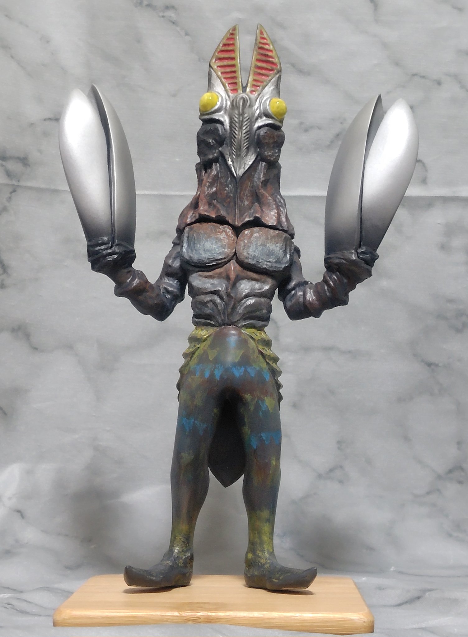 クロスワークス社製 バルタン星人 ガレージキット 【公式通販】