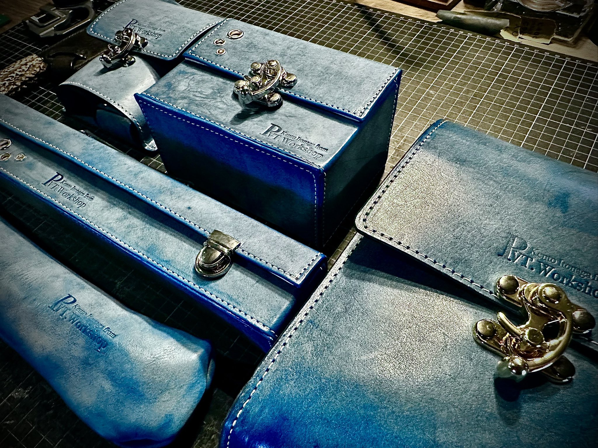 月末決算SALE！Pvt.Workshop 極 本革 デッキケース ハーフプレマ 限定