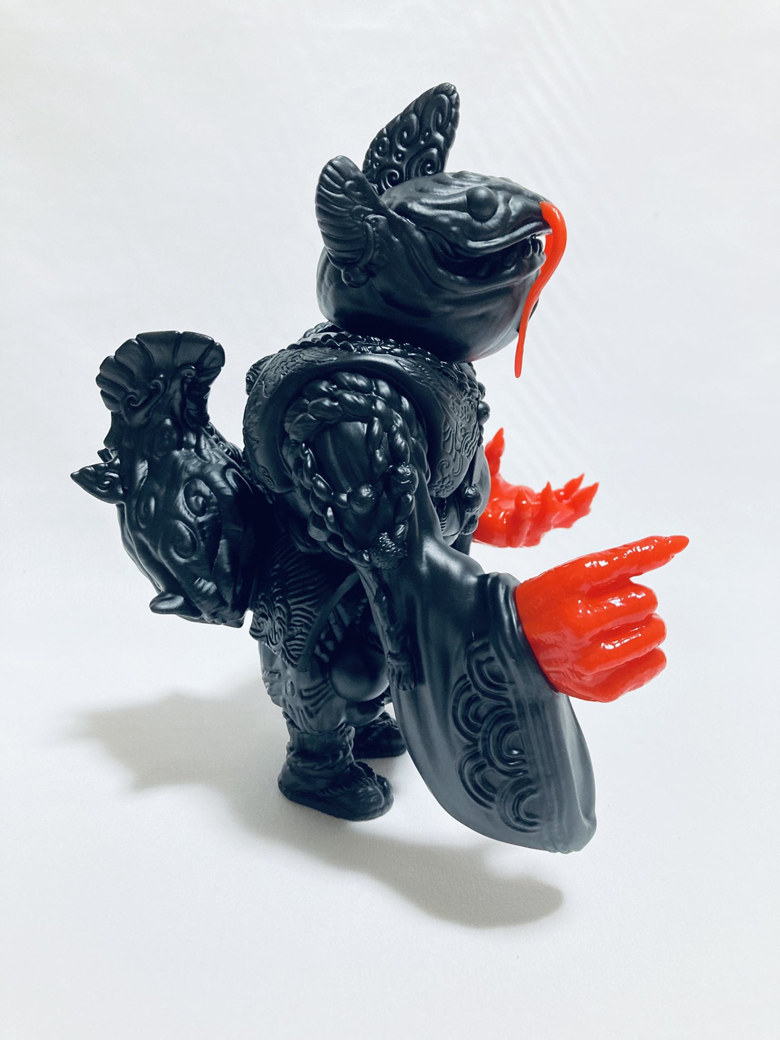 Bigclawx】OBA (Volcano GID Ver.) 墓場の画廊 ソフビ/Bigclawx/OBA