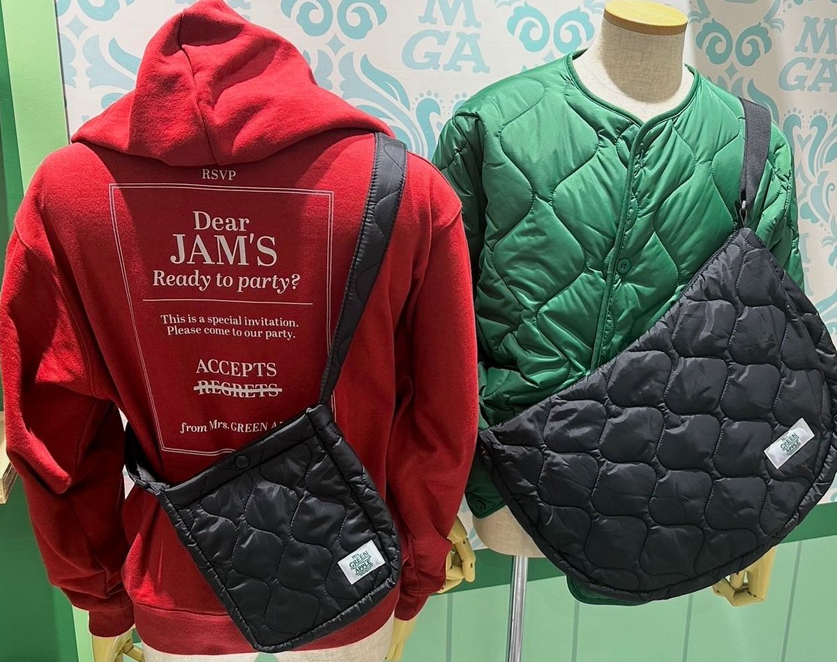 グッズのご紹介】 □キルティングバッグ ワンポイントのロゴが可愛い