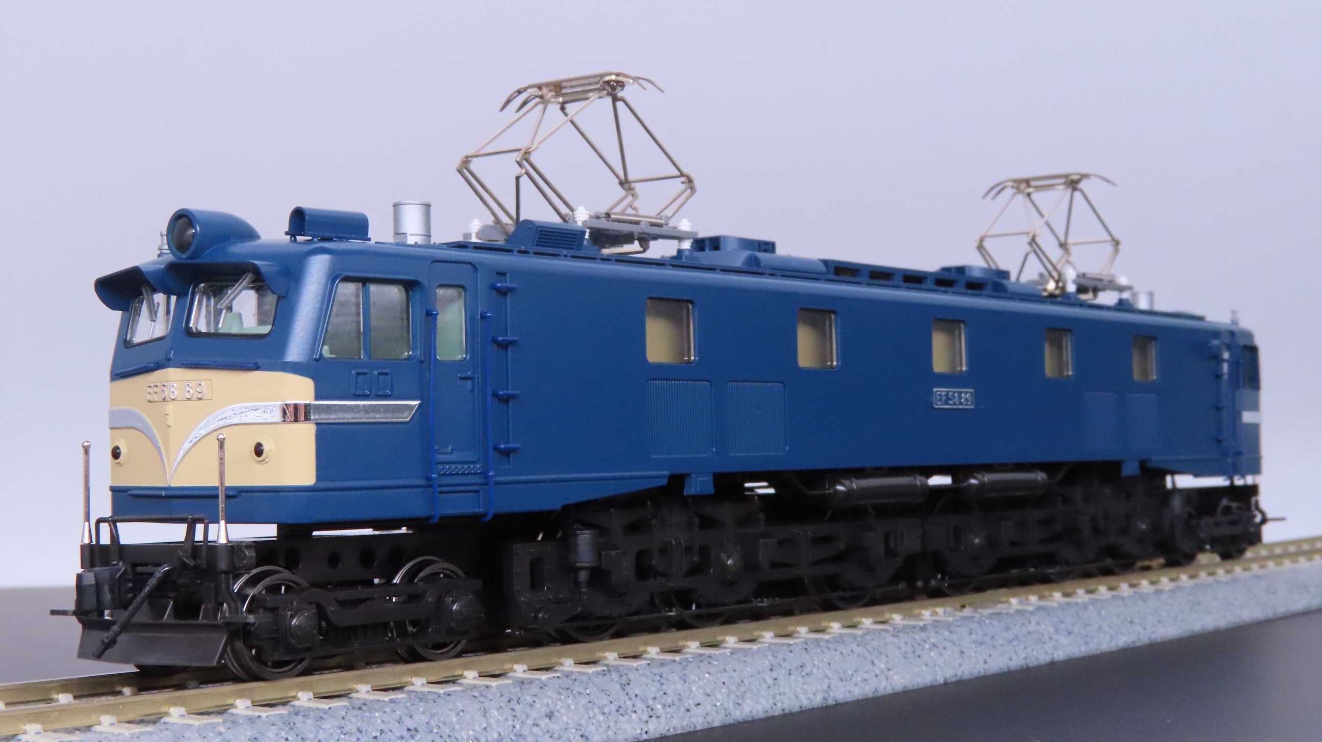 KATO 1-324 HO EF58 ツララ切り付・ブルー