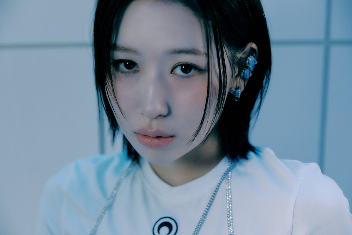 ME:I MOMONA 笠原桃奈 MO:NA ME:I Debut Single