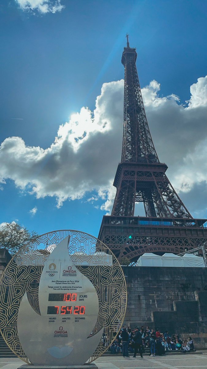 パリオリンピック 2024 ピンバッチ メディア NHK 日本 エッフェル塔