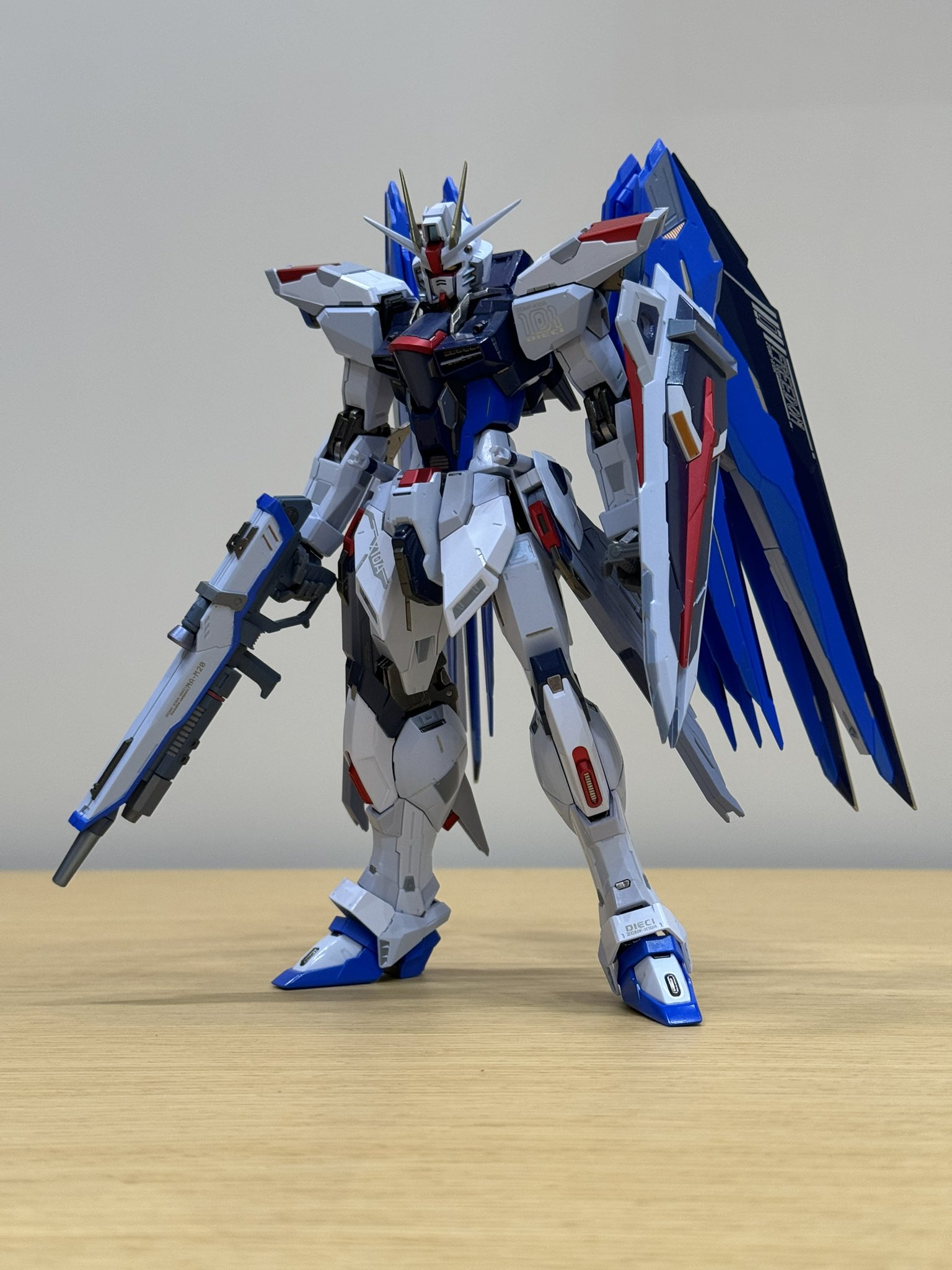 LBUILD フリーダムガンダム CONCEPT2 L BUILD フリーダムガンダム