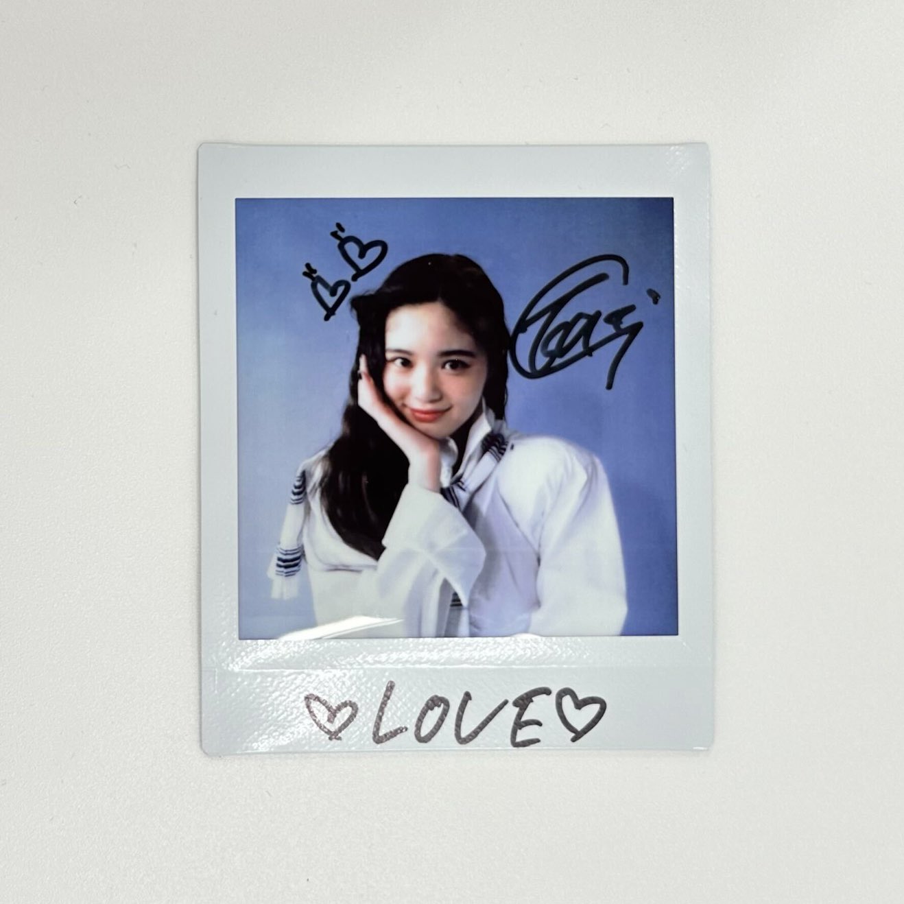 A応P 春咲暖 サイン入りチェキ A応P 春咲暖 サイン入りチェキ 2025年