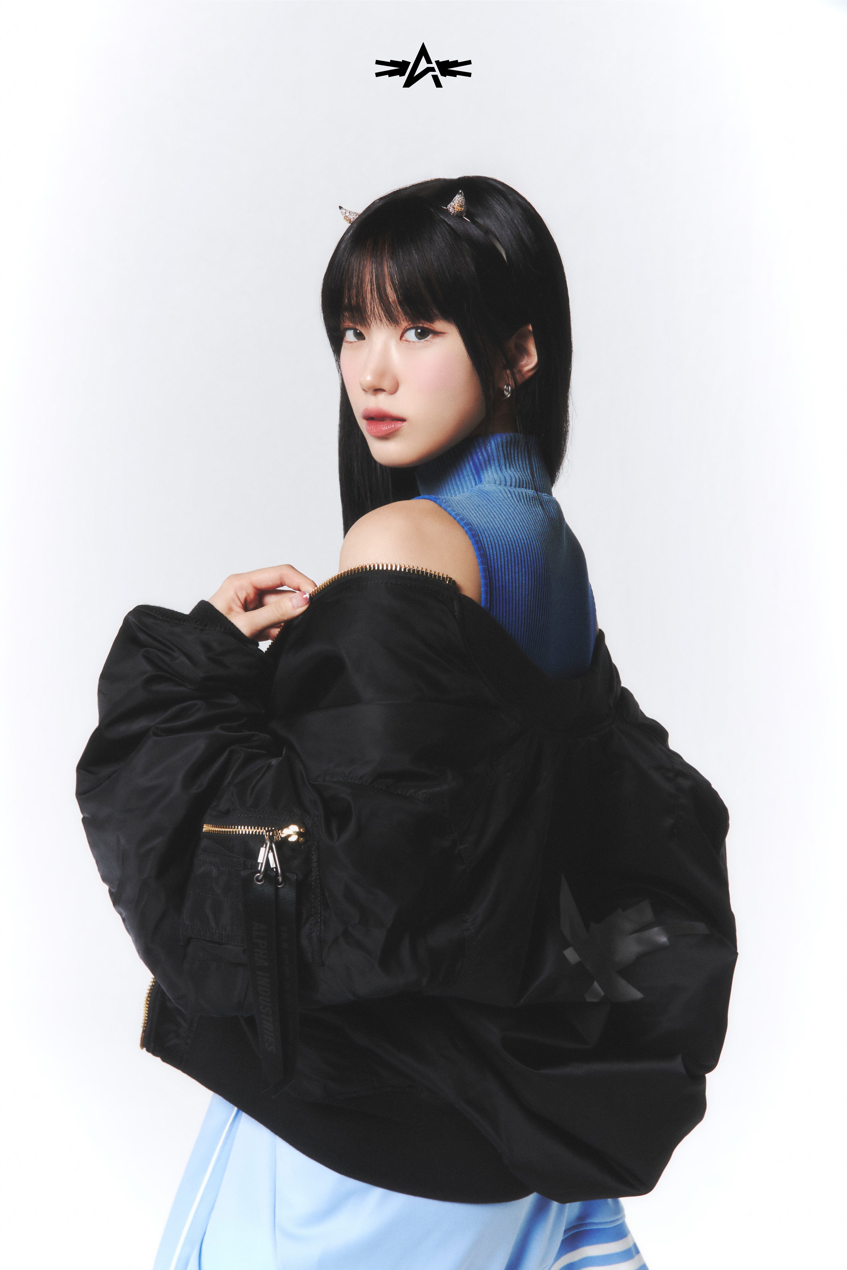 LE SSERAFIM x Alpha Industries コラボジ LE SSERAFIM x Alpha