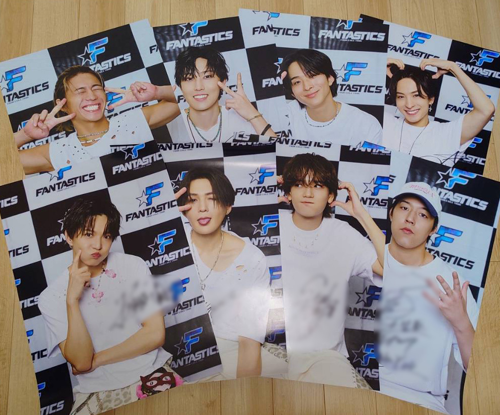 ポスターも抽選あるんだ！ サイン入りも？！ すごいね！！！！！ ONも