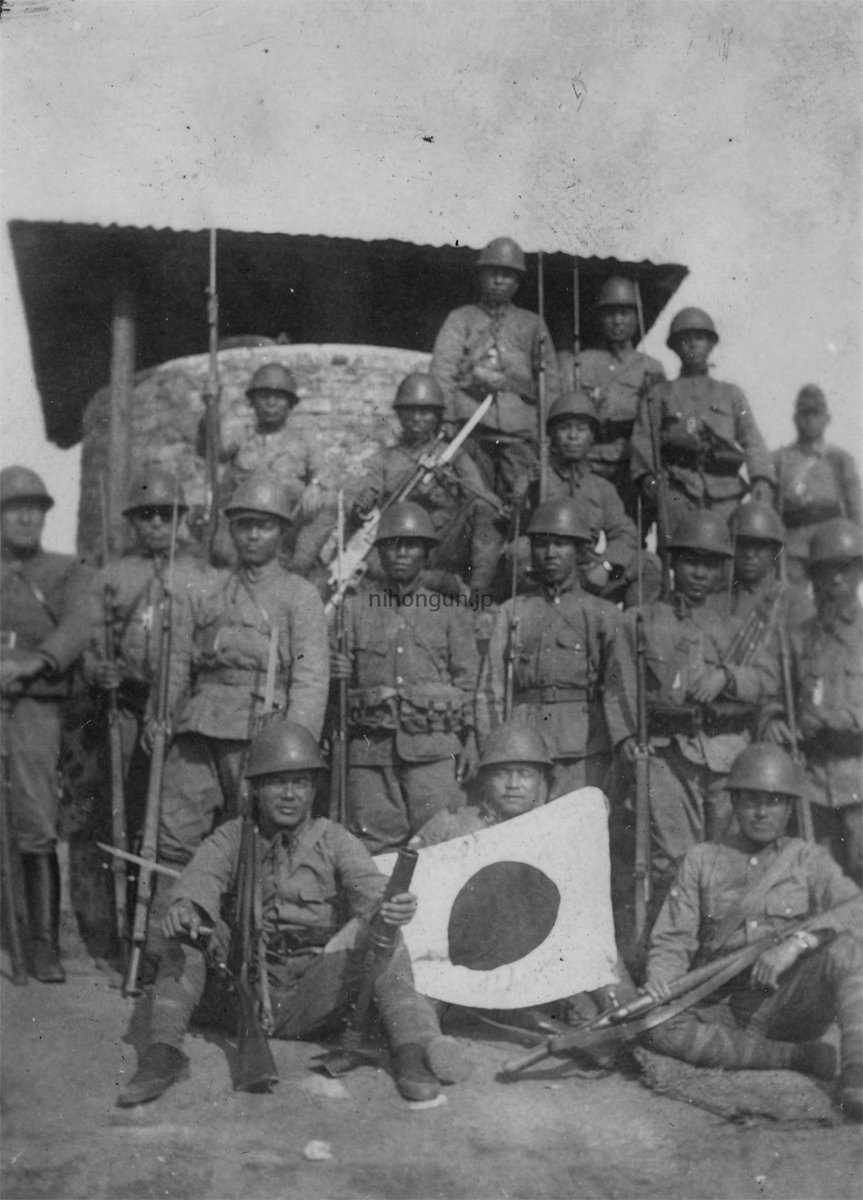 安達オースティン『日本軍フォトアーカイブ』『海軍陸戦隊史保存会