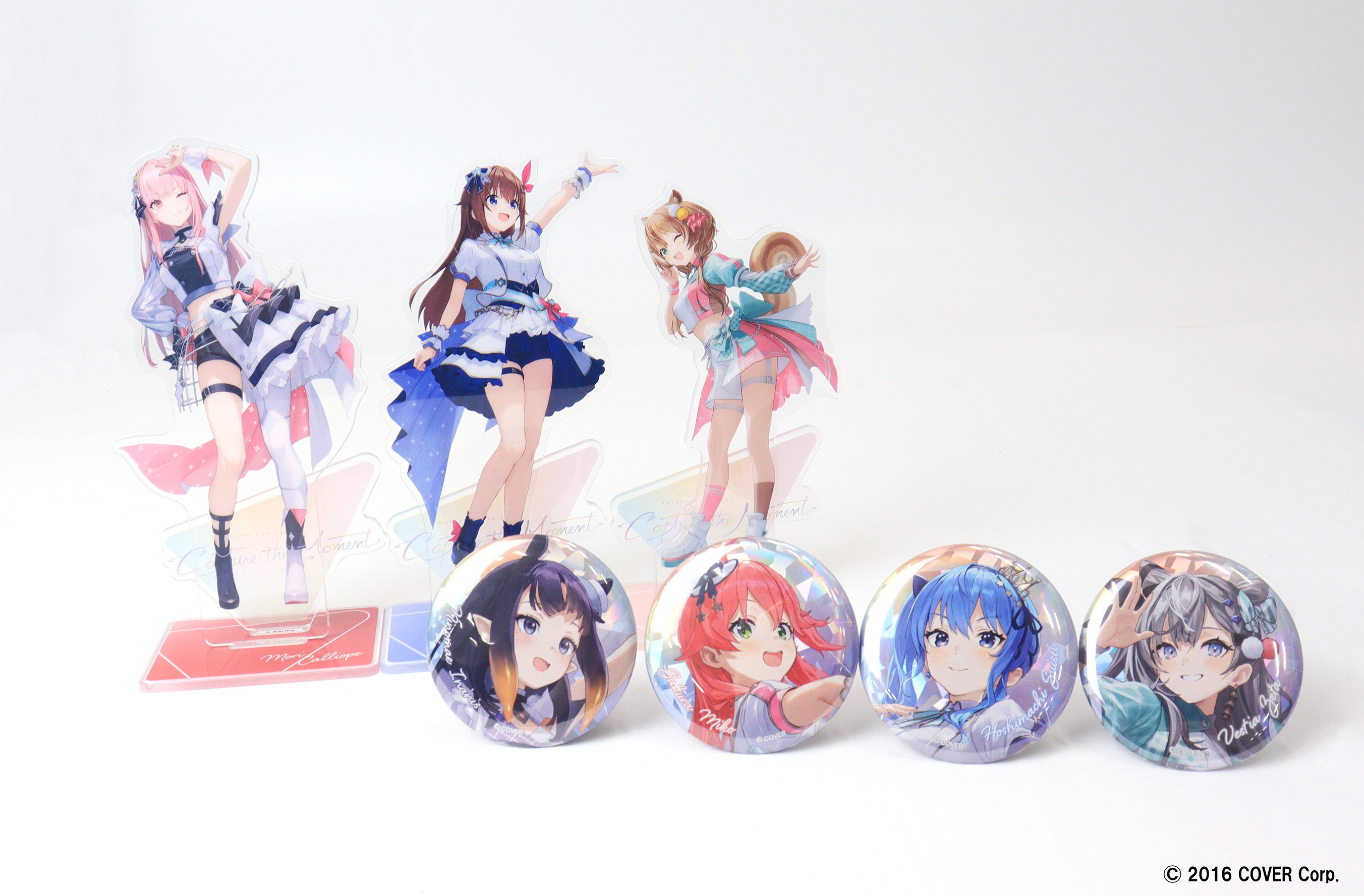 ホロライブ Capture the Moment ホログラム缶バッジ 湊あくあ 【公式通販】