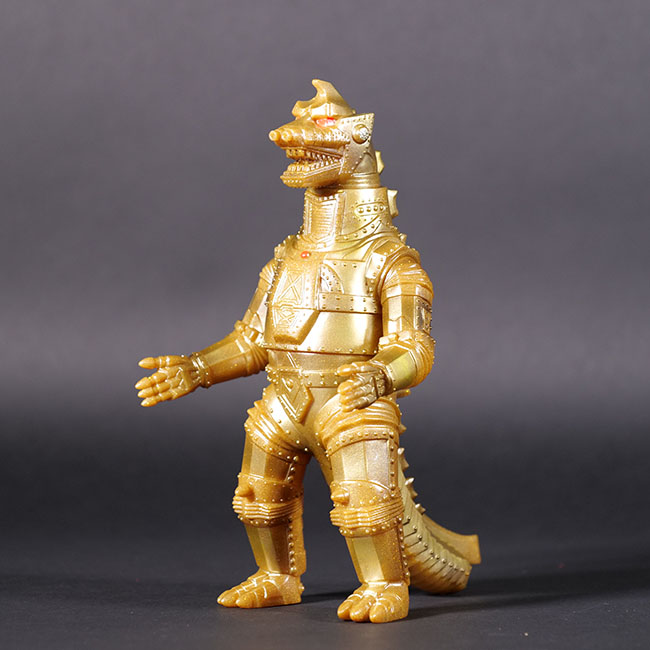 創業101年目を迎えたマルサンが手がける、昭和レトロなソフビ人形。 高