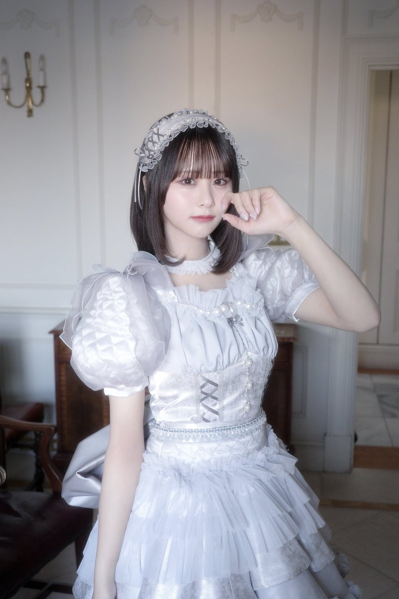 GoQ0OvkbYAYW1E4.jpg?format=jpg