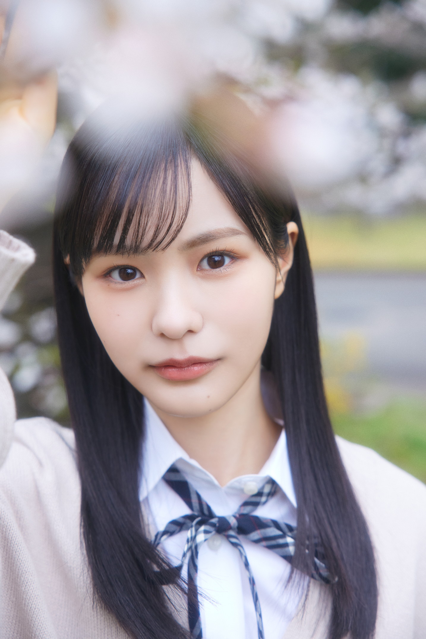 櫻坂46 4期生お披露目制服 生写真 直筆 サイン 中川智尋 チュウ 櫻