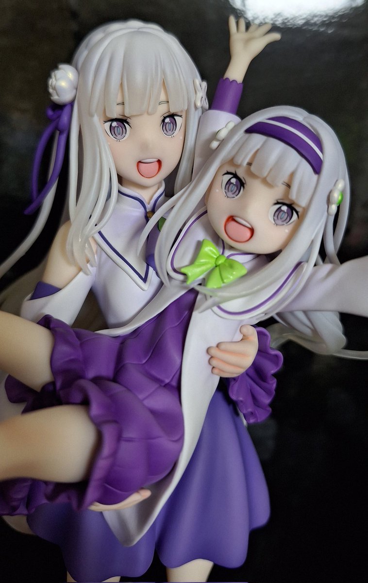 S-FIRE Re:ゼロから始める異世界生活』の「エミリア＆幼少期エミリア