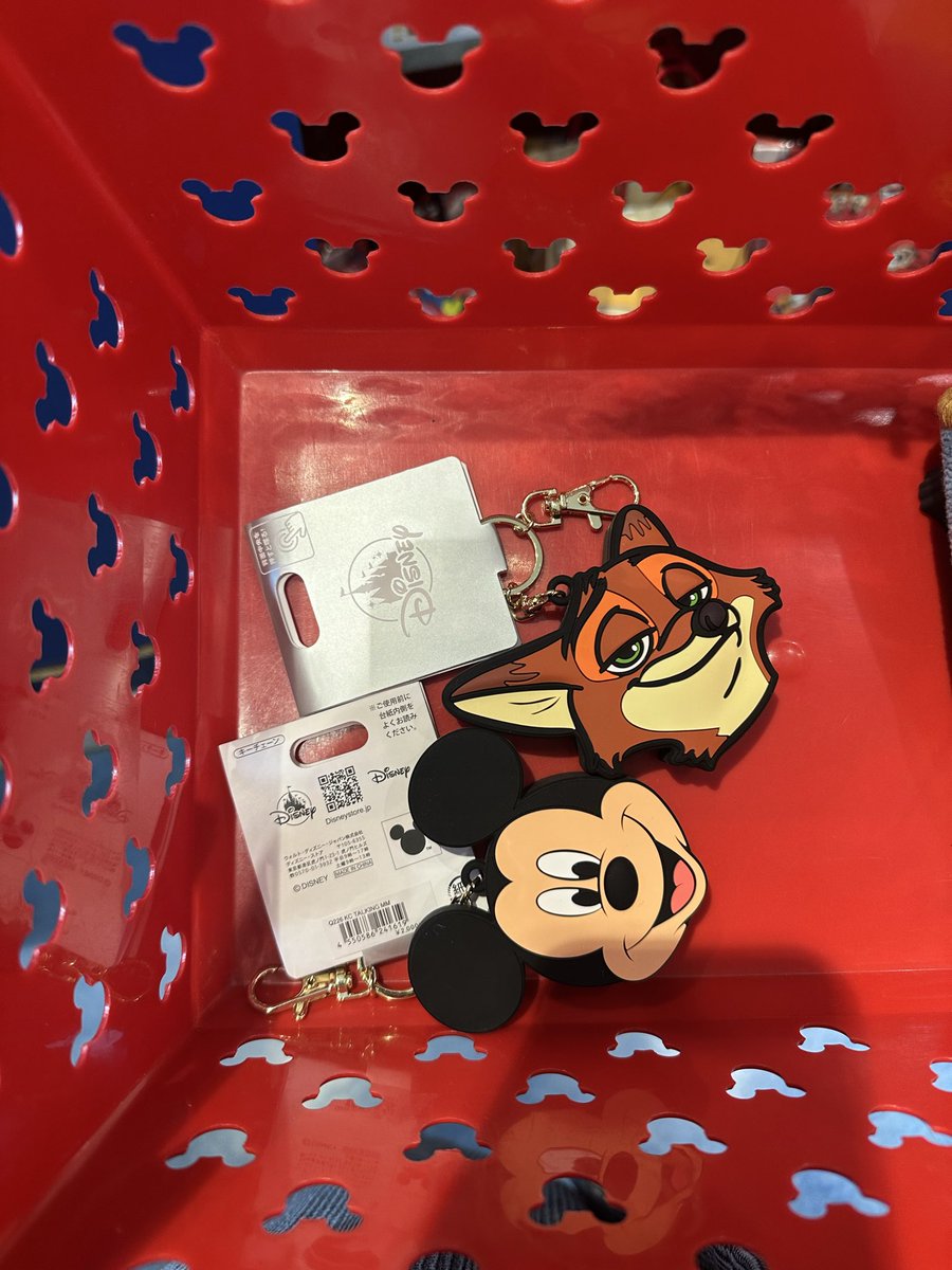 ニックの声が聞けるキーホルダー買えた、最高だねこりゃ